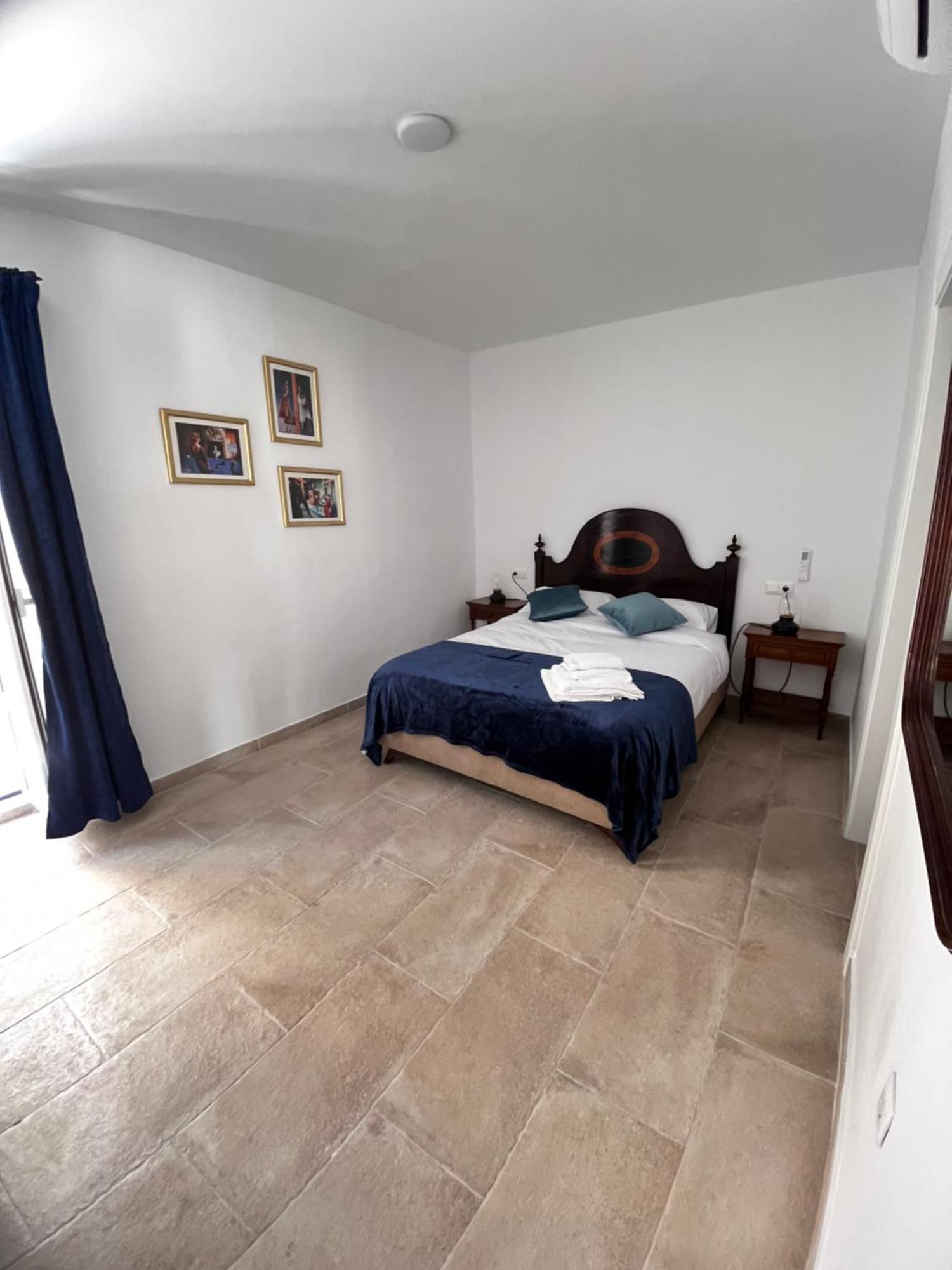 Shanti'S Andalusian Rooms Málaga Esterno foto